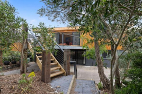 Shangri La - Surf Parade - Beachfront Inverloch
